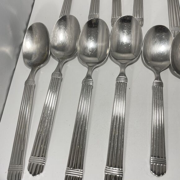 Lot Of 20 Wallace Chardonnay 18/8 Stainless Flatware Classic Ribbed Fork Spoon - Picture 4 of 9